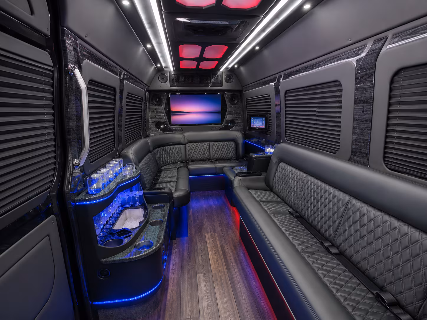 pueblo custom day trip and driving tour bus rentals